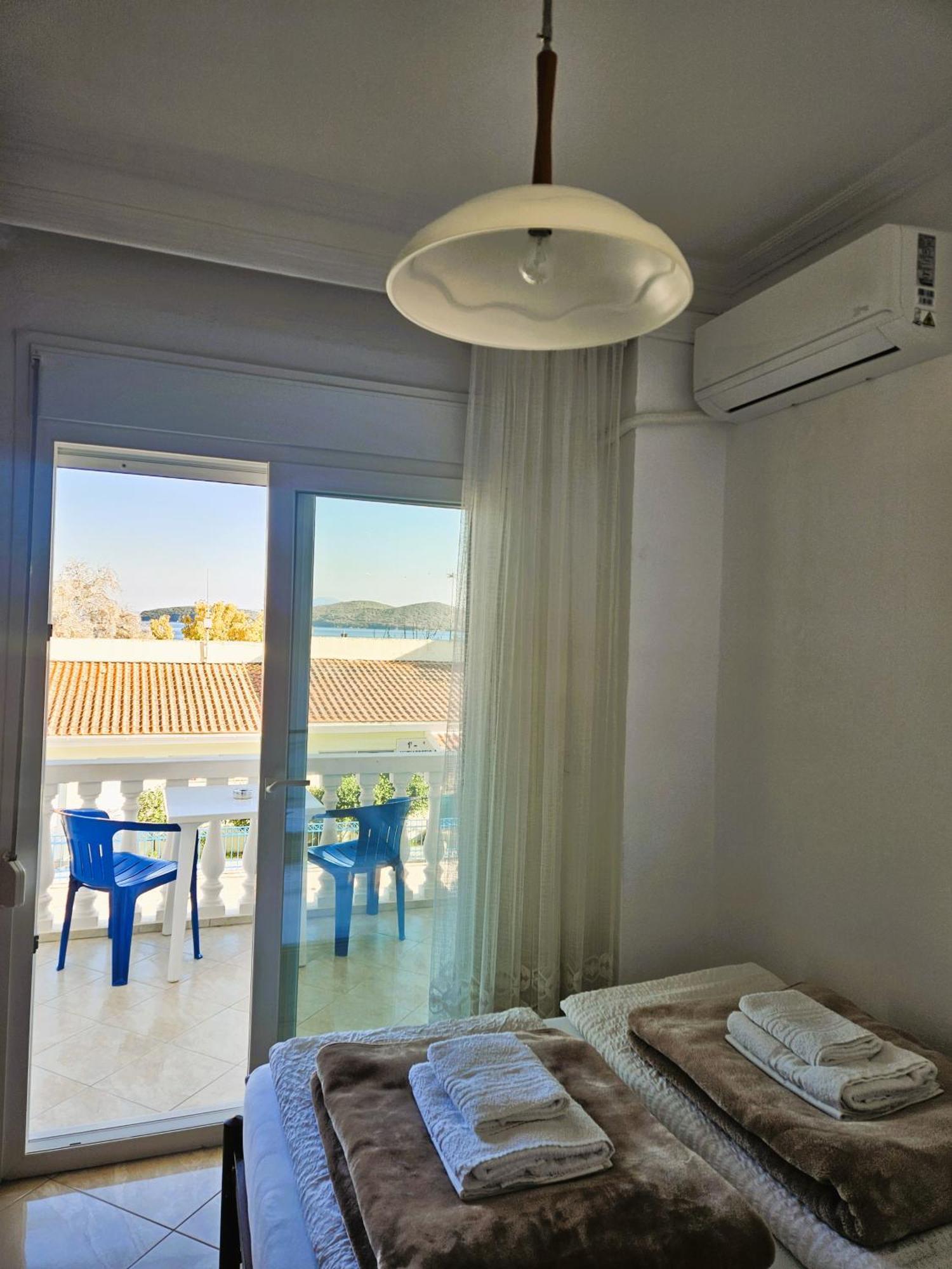 Leonidas Apartments Неа-Перамос Экстерьер фото